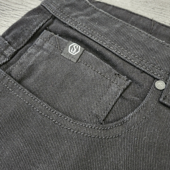 Plus Size Black Distressed Denim Shorts - Picture 7 of 16